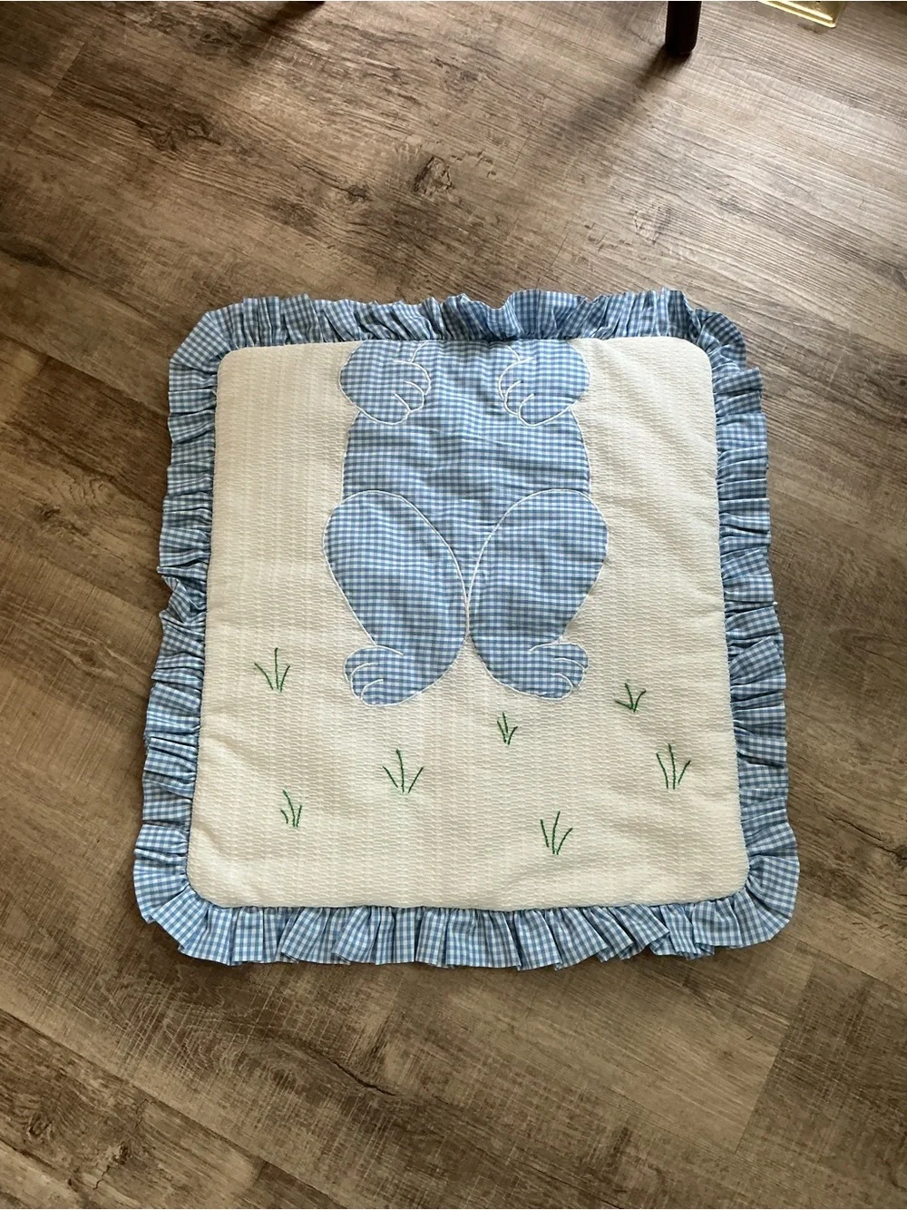 Blue Gingham Bunny Appliqué Baby Quilt adorable handmade 22x24